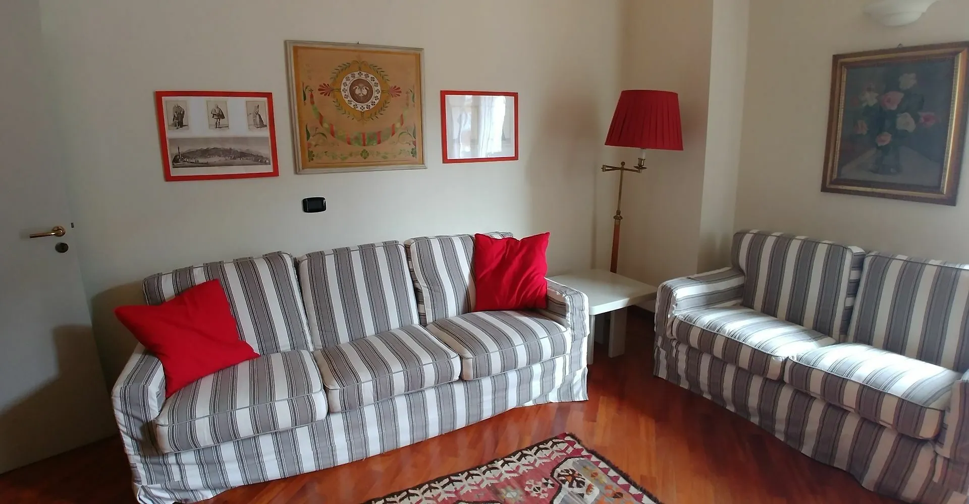 Sacchi Deluxe Apartment Milan Italy